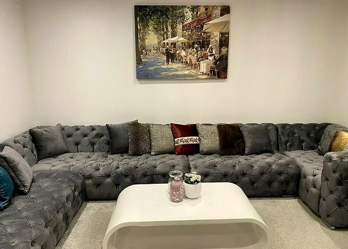 ☆igloo Magnoliaview Luxe Townhouse + Free Parking☆