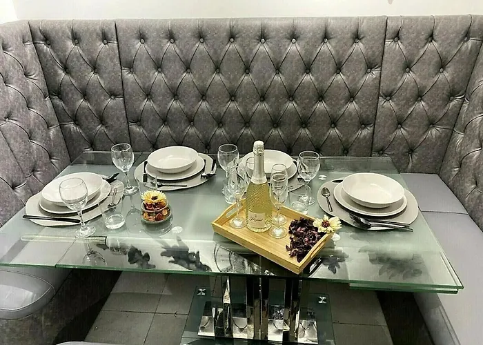 ☆igloo Magnoliaview Luxe Townhouse + Free Parking☆