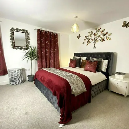 Semesterbostad ☆igloo Magnoliaview Luxe Townhouse + Free Parking☆ Leeds (West Yorkshire)