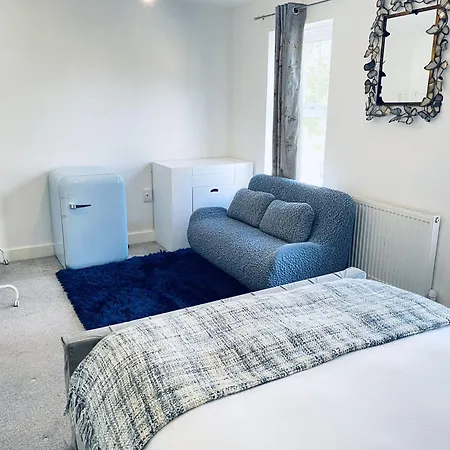 Semesterbostad Igloo Magnolia Luxe Townhouse I Free Parking *