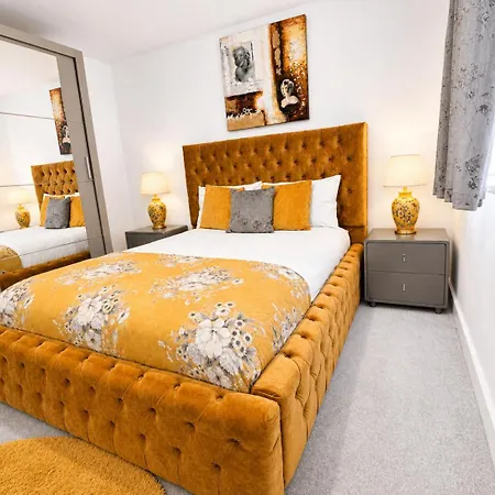 Igloo Magnolia Luxe Townhouse I Free Parking Leeds (West Yorkshire)