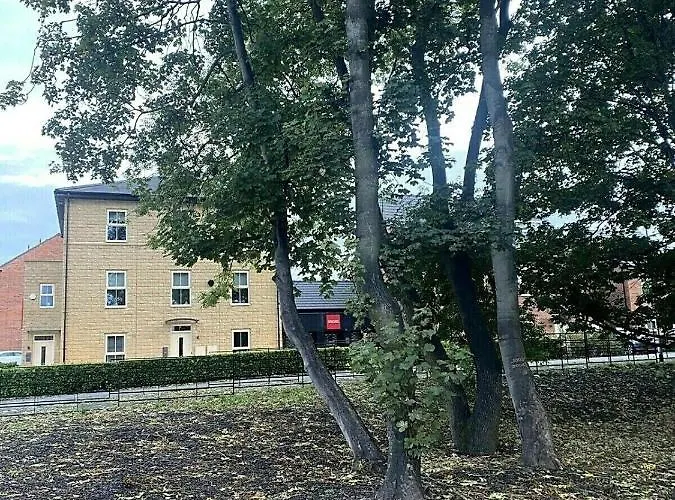 Semesterbostad ☆igloo Magnoliaview Luxe Townhouse + Free Parking☆