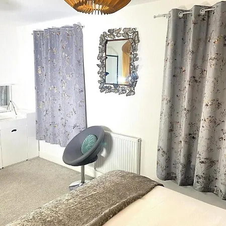 ☆igloo Magnoliaview Luxe Townhouse + Free Parking☆